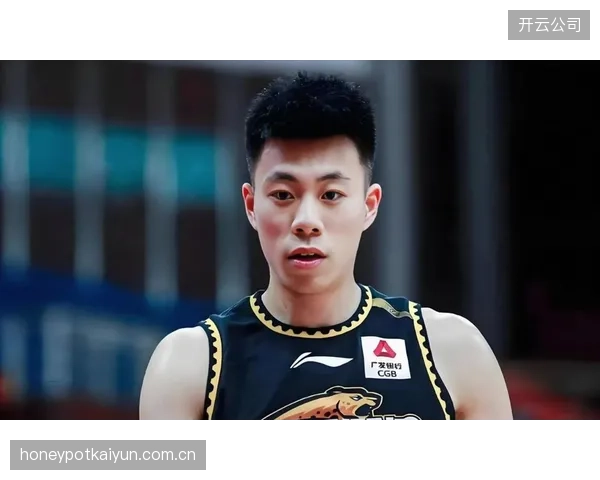 已转会上海的张镇麟凭借稳定的常规赛表现入选二阵，并在总决赛迎来爆发。